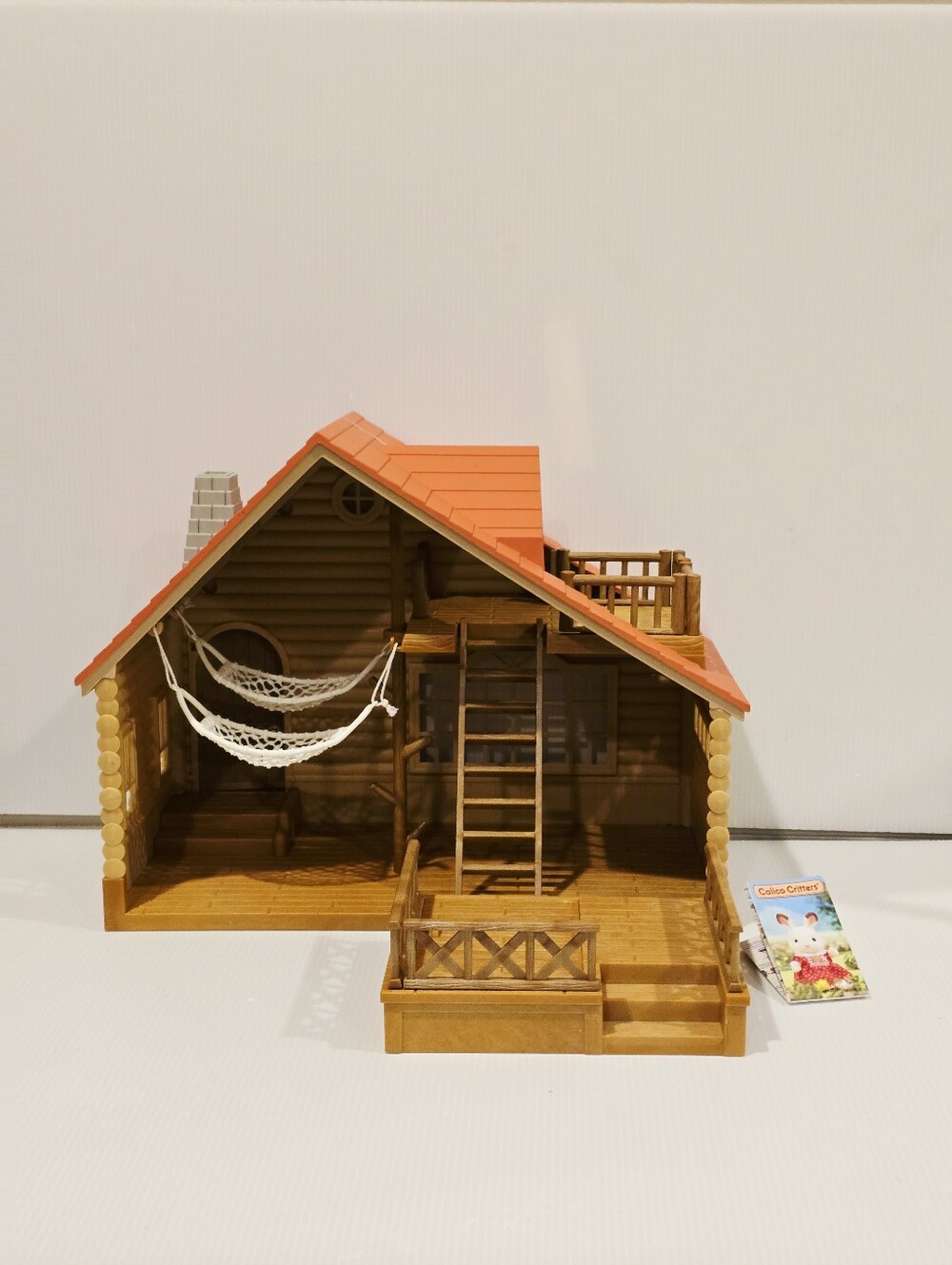 Calico Critters Sylvanian Families Log Cabin